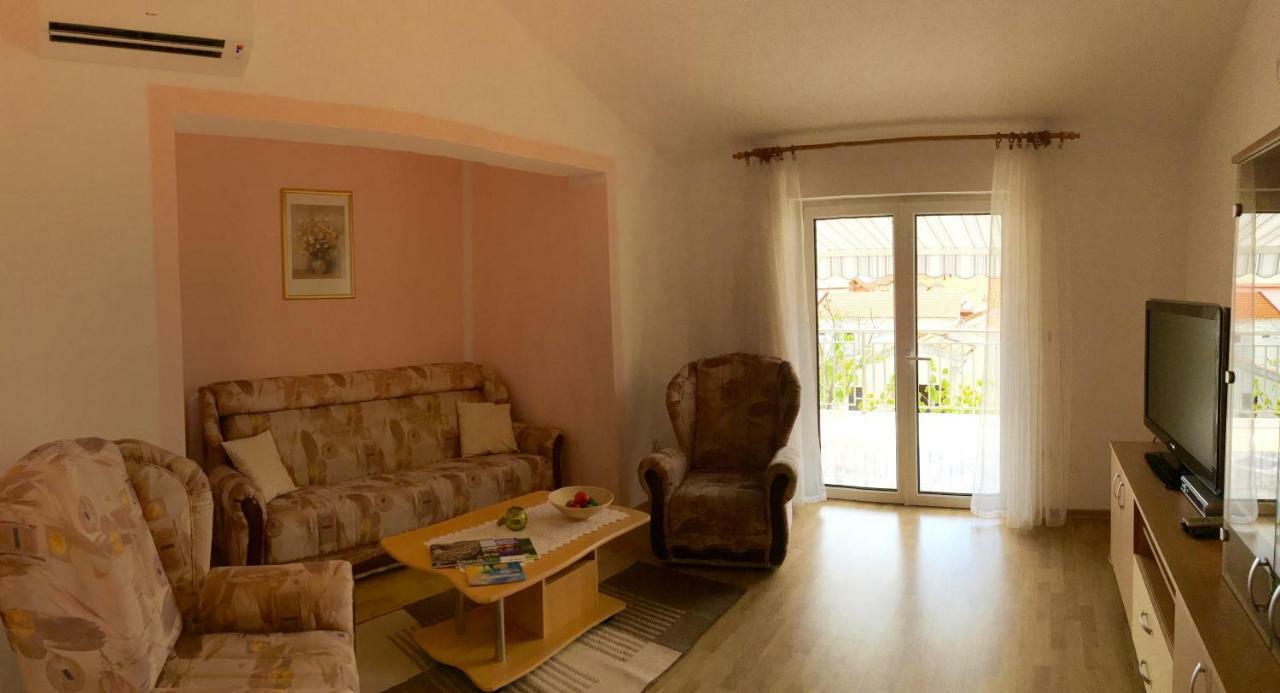 Just Relax - Vodice Apartment Exterior foto