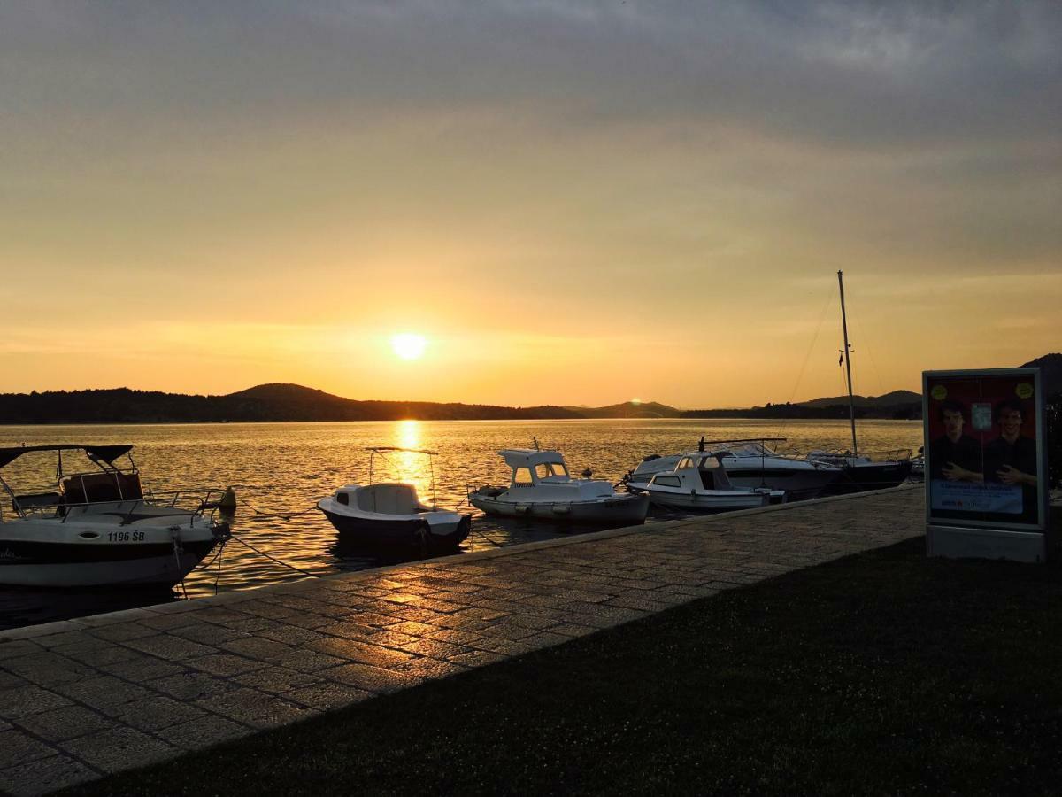 Just Relax - Vodice Apartment Exterior foto